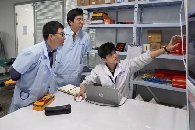 ����ʵ�����з���Ա�ڽ��в���ǰ�ĵ���