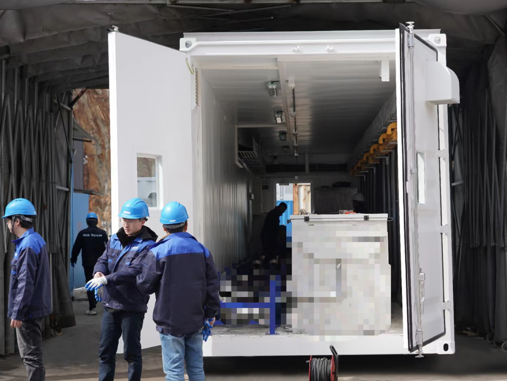 ����Ƽ���ûʽҺ�伯װ��.jpg width=