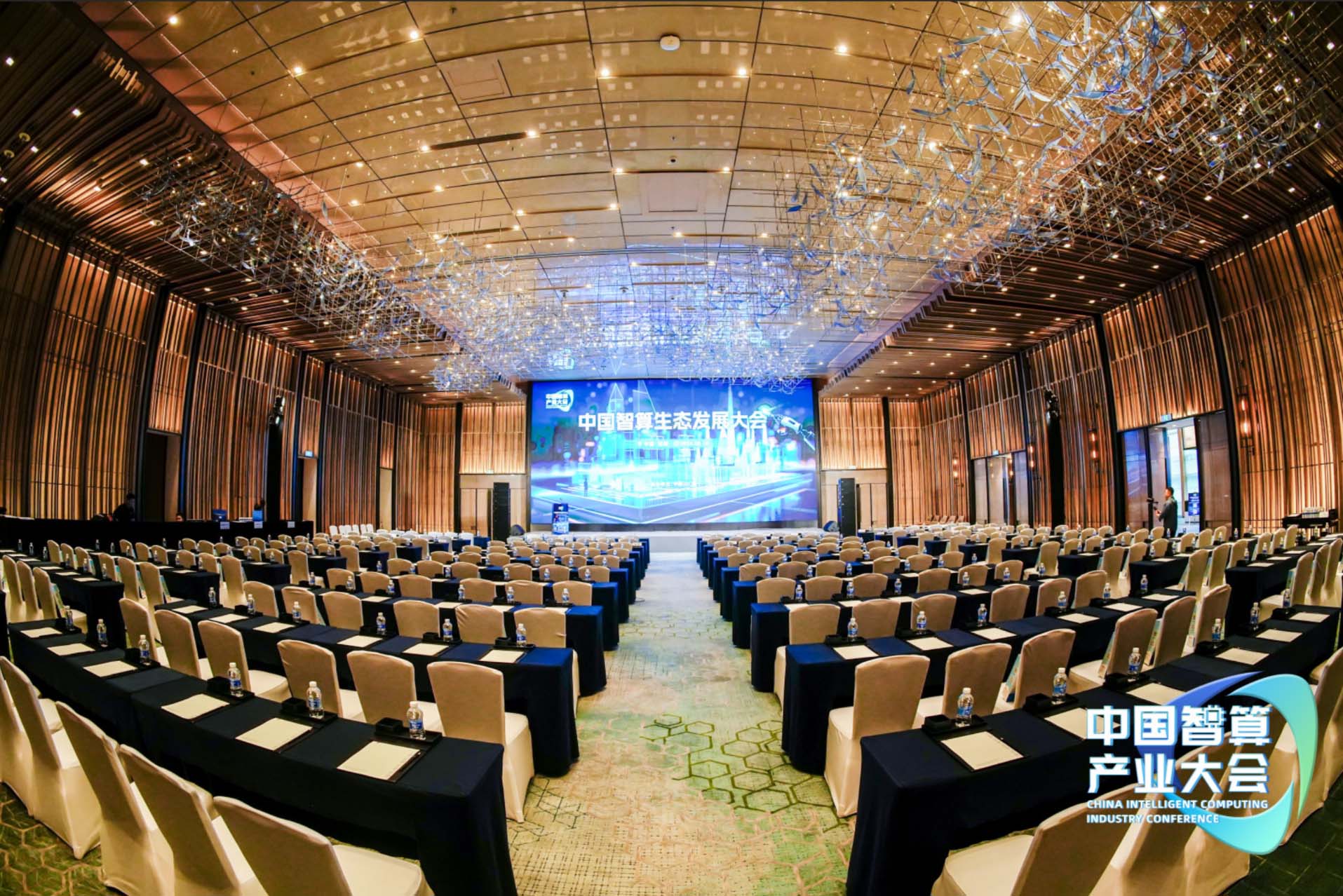 �й����㷢չ���.jpg width=