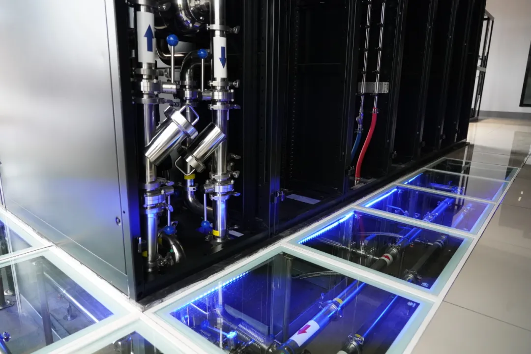 �����ڲ�Һ��ϵͳ����