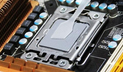 CPU散热硅脂涂多少合适？